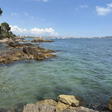 100M2 Cannes Eden - Luxury - Pool & See View شقة فالوريس
